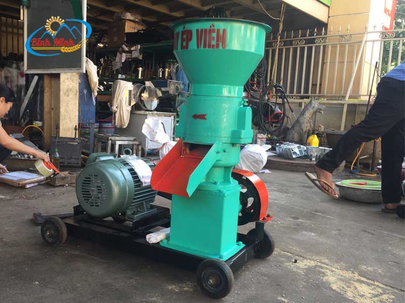 may-ep-vien-phan-huu-co-s270