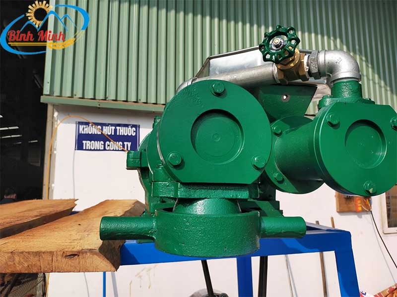 Cấu tạo máy đùn mỳ