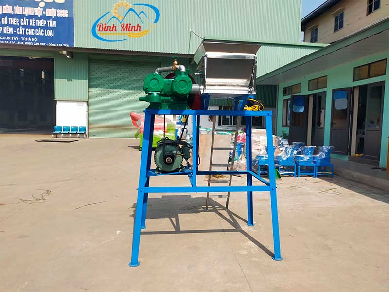 Máy đùn mỳ 2 nòng- 3