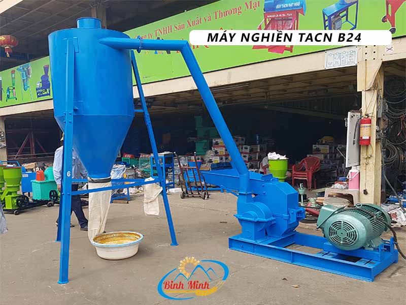 Máy nghiền thức ăn chăn nuôi B24