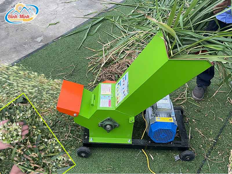 máy băm cỏ đa năng