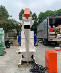 Alternative view of Máy nghiền thức ăn chăn nuôi GN300